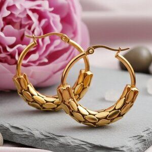 Textured Mesh Hoop Earrings 18K Gold Plated Stainless Steel Statement Jewelry